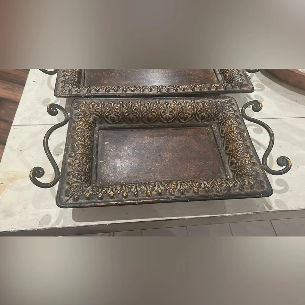 Antique-Style Brown and Gold Decorative Tray Set